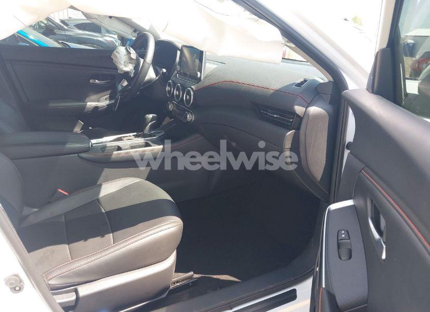 Photo 5 of 2024 Nissan Sentra SR XTRONIC CVT (VIN 3N1AB8DV6RY227430)