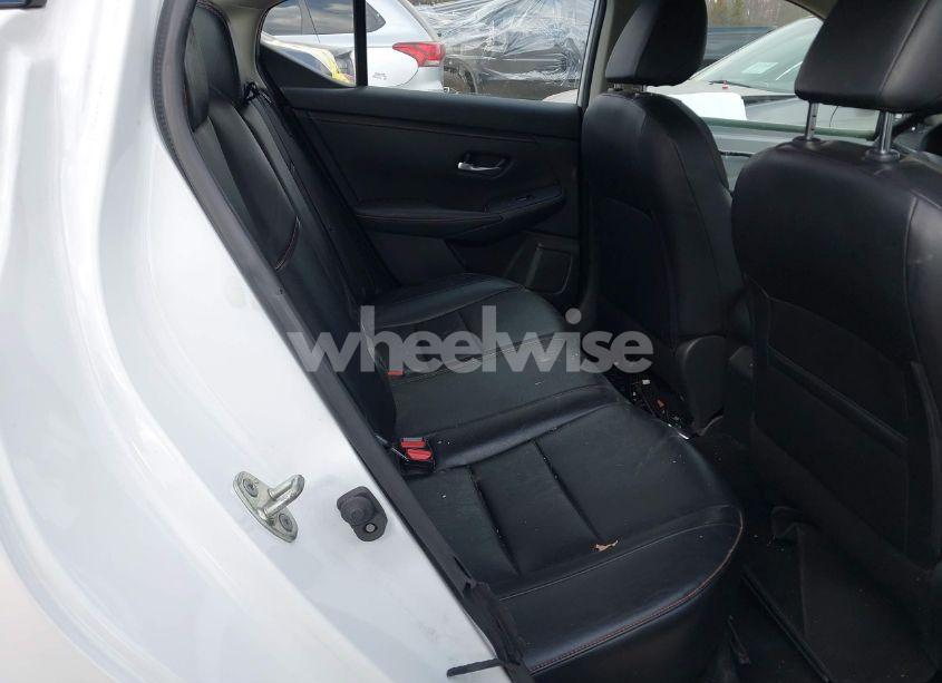 Photo 8 of 2021 Nissan Sentra SR XTRONIC CVT (VIN 3N1AB8DV7MY271767)