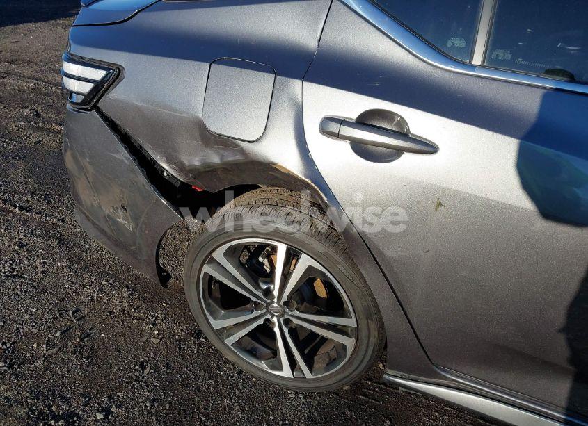 Photo 6 of 2021 Nissan Sentra SR XTRONIC CVT (VIN 3N1AB8DV7MY282090)