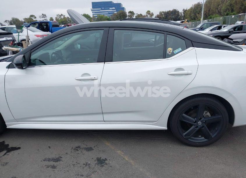 Photo 14 of 2021 Nissan Sentra SR XTRONIC CVT (VIN 3N1AB8DV7MY332003)