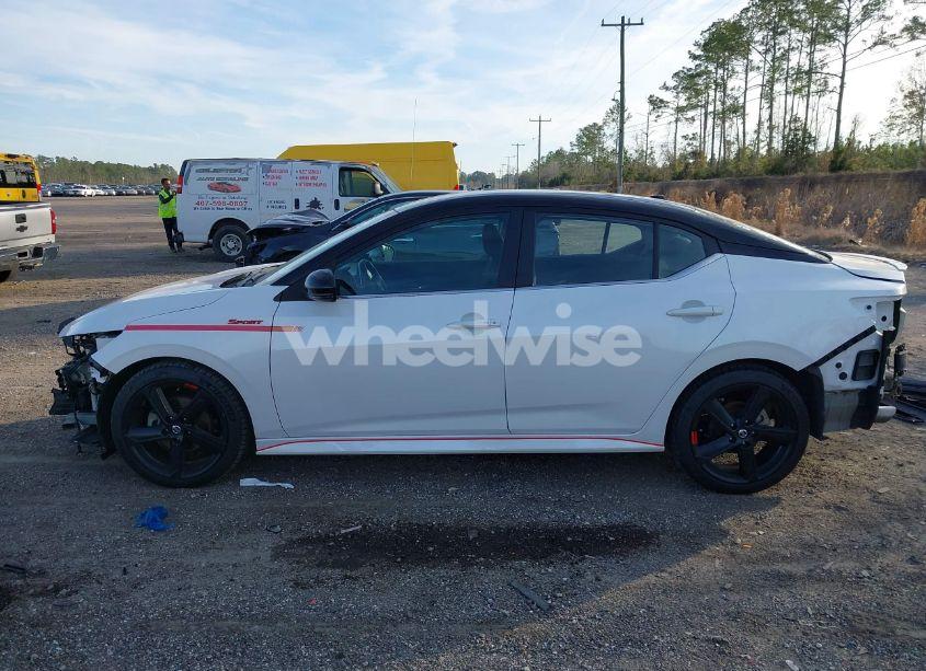 Photo 14 of 2022 Nissan Sentra SR XTRONIC CVT (VIN 3N1AB8DV7NY219623)