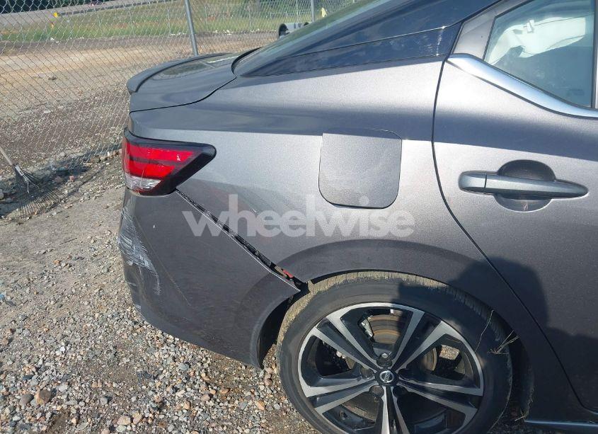 Photo 17 of 2022 Nissan Sentra SR XTRONIC CVT (VIN 3N1AB8DV7NY224417)