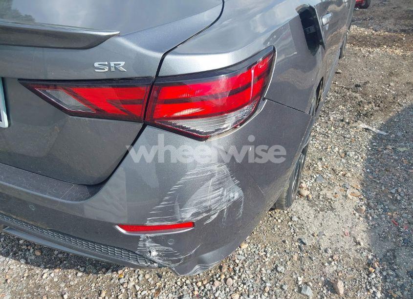 Photo 18 of 2022 Nissan Sentra SR XTRONIC CVT (VIN 3N1AB8DV7NY224417)