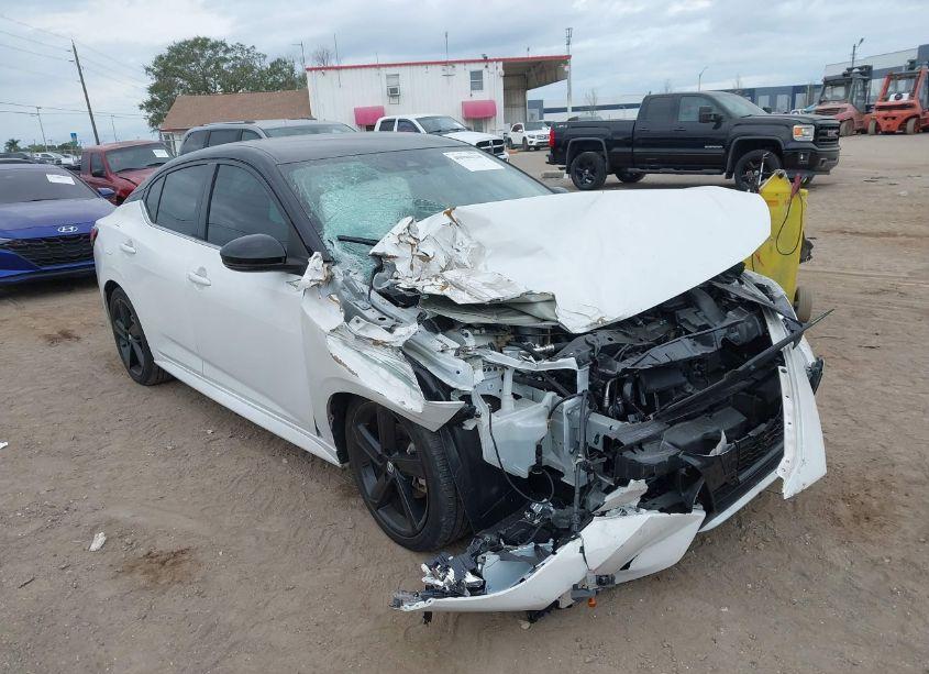 2022 Nissan Sentra SR XTRONIC CVT (VIN 3N1AB8DV7NY295178) main photo