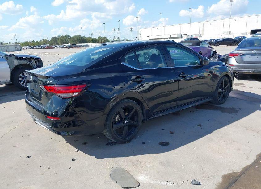 Photo 4 of 2022 Nissan Sentra SR XTRONIC CVT (VIN 3N1AB8DV7NY311427)