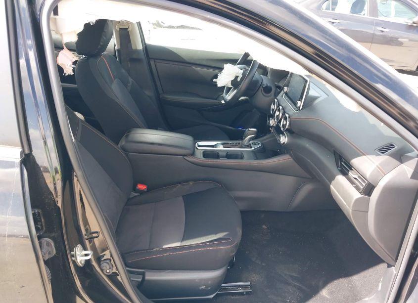 Photo 5 of 2022 Nissan Sentra SR XTRONIC CVT (VIN 3N1AB8DV7NY311427)