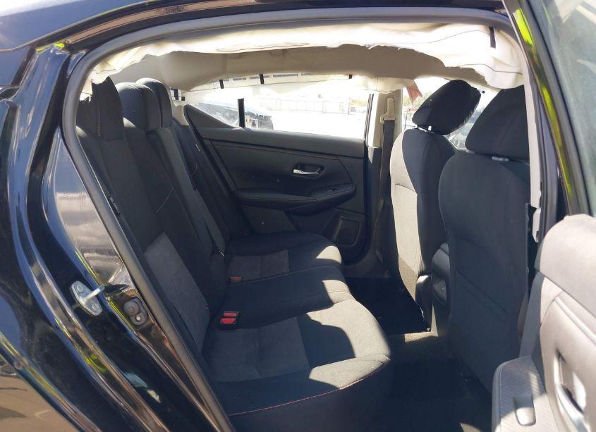 Photo 8 of 2022 Nissan Sentra SR XTRONIC CVT (VIN 3N1AB8DV7NY311427)