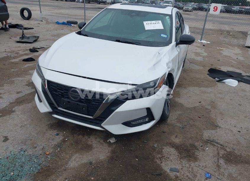 Photo 2 of 2021 Nissan Sentra SR XTRONIC CVT (VIN 3N1AB8DV8MY217510)