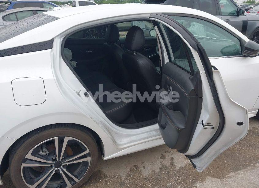 Photo 8 of 2021 Nissan Sentra SR XTRONIC CVT (VIN 3N1AB8DV8MY217510)