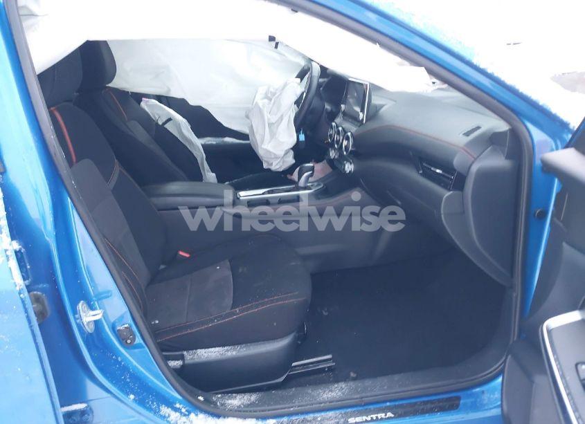 Photo 5 of 2021 Nissan Sentra (VIN 3N1AB8DV8MY307417)