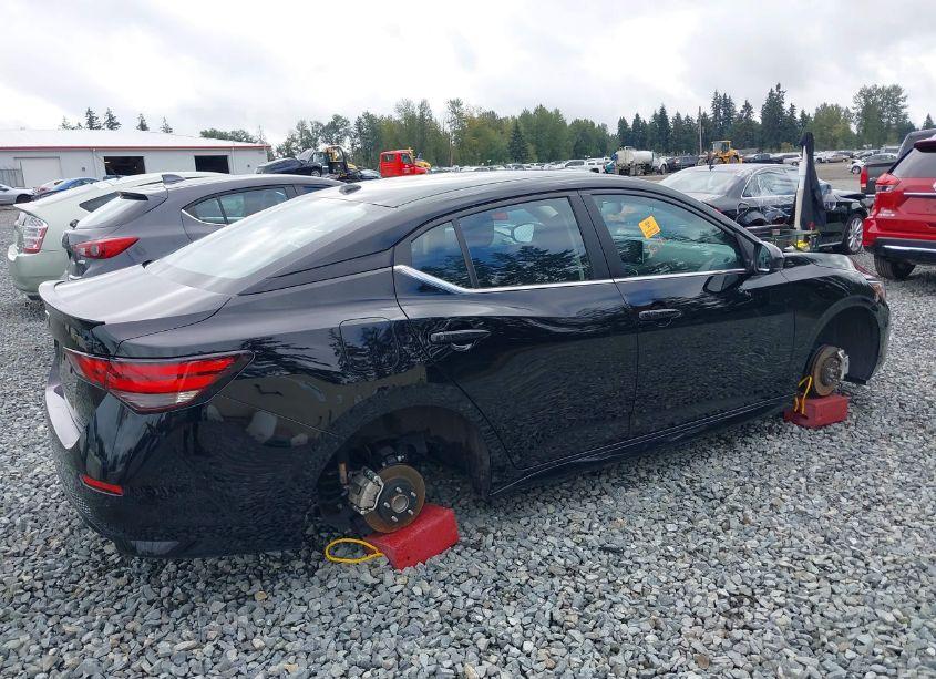 Photo 4 of 2022 Nissan Sentra SR XTRONIC CVT (VIN 3N1AB8DV8NY251559)