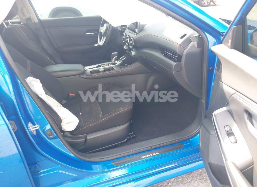 Photo 5 of 2022 Nissan Sentra SR XTRONIC CVT (VIN 3N1AB8DV8NY256857)