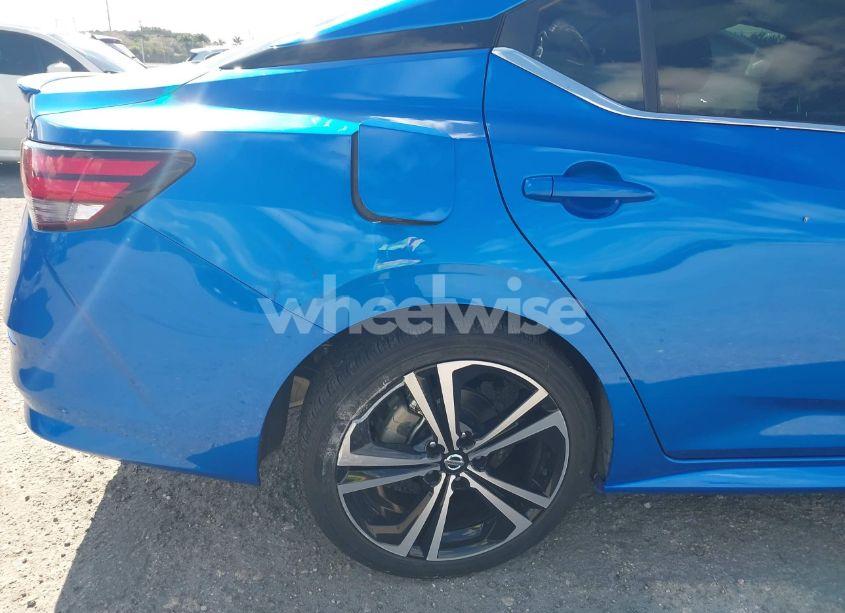 Photo 6 of 2022 Nissan Sentra SR XTRONIC CVT (VIN 3N1AB8DV8NY256857)