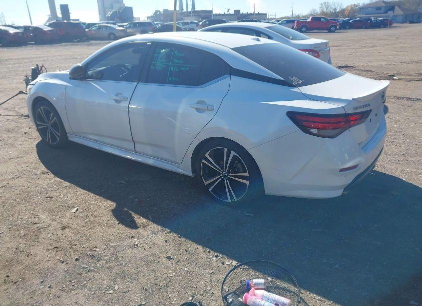 Photo 3 of 2022 Nissan Sentra SR XTRONIC CVT (VIN 3N1AB8DV8NY285212)