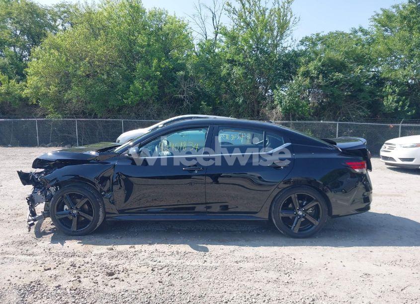 Photo 13 of 2022 Nissan Sentra SR XTRONIC CVT (VIN 3N1AB8DV8NY315793)