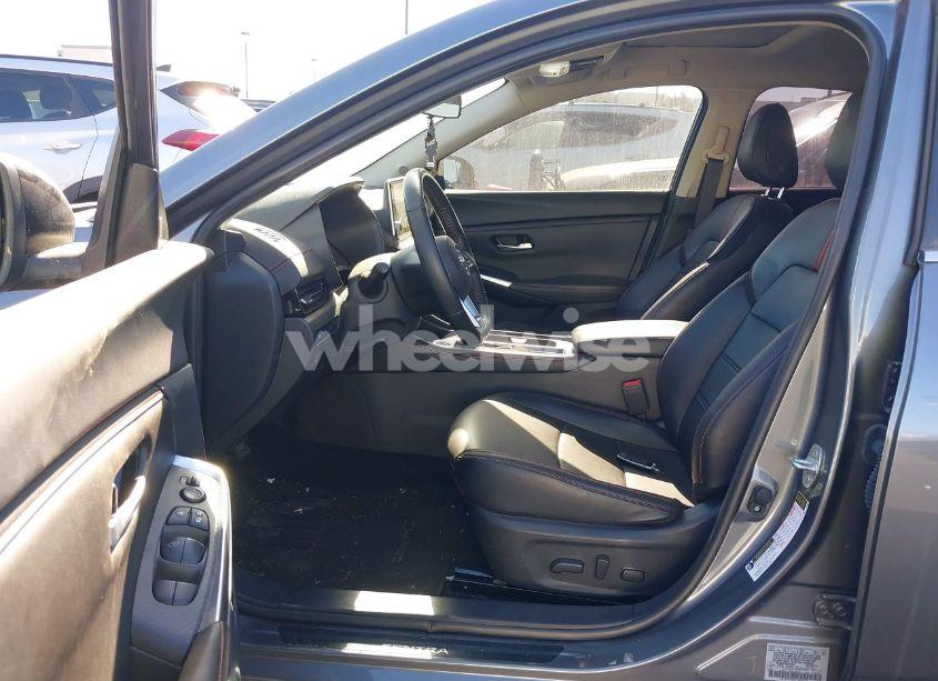 Photo 5 of 2024 Nissan Sentra SR XTRONIC CVT (VIN 3N1AB8DV8RY282879)