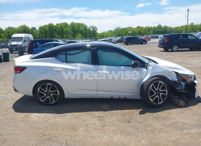 Photo 13 of 2024 Nissan Sentra SR XTRONIC CVT (VIN 3N1AB8DV8RY363574)