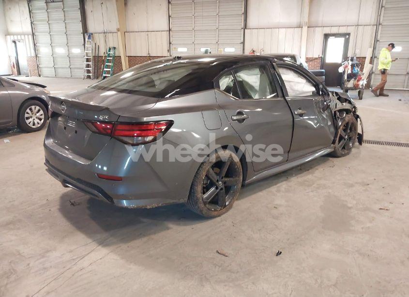 Photo 4 of 2021 Nissan Sentra SR XTRONIC CVT (VIN 3N1AB8DV9MY227821)