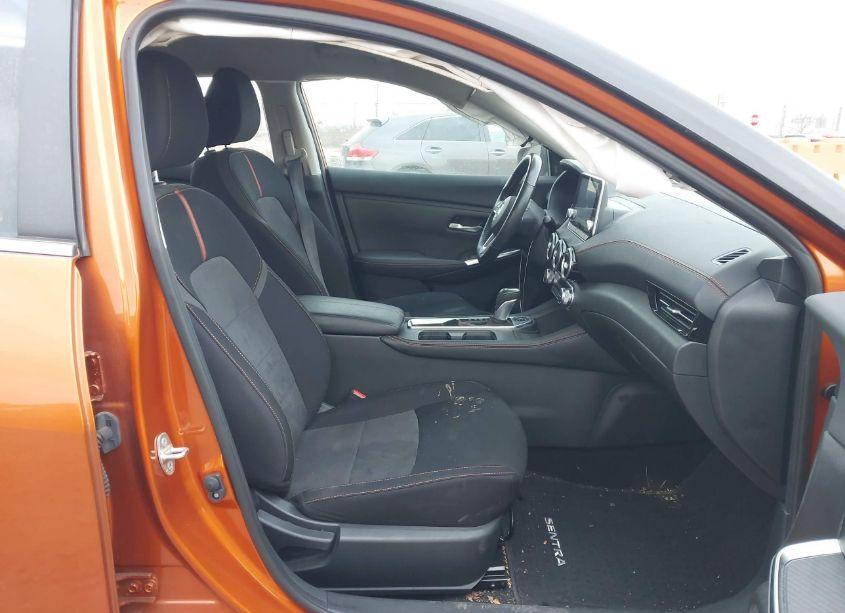 Photo 5 of 2021 Nissan Sentra SR XTRONIC CVT (VIN 3N1AB8DV9MY310164)