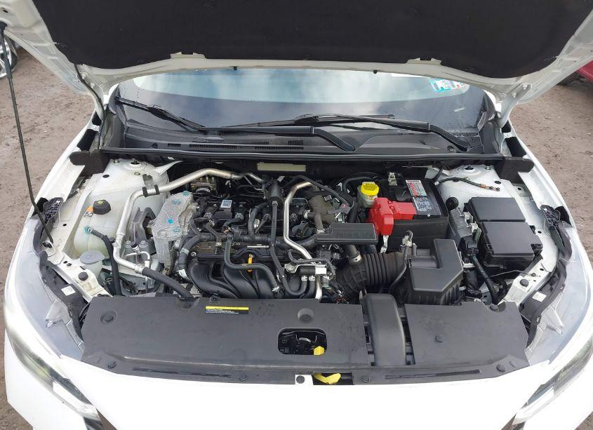 Photo 10 of 2022 Nissan Sentra SR XTRONIC CVT (VIN 3N1AB8DV9NY211278)