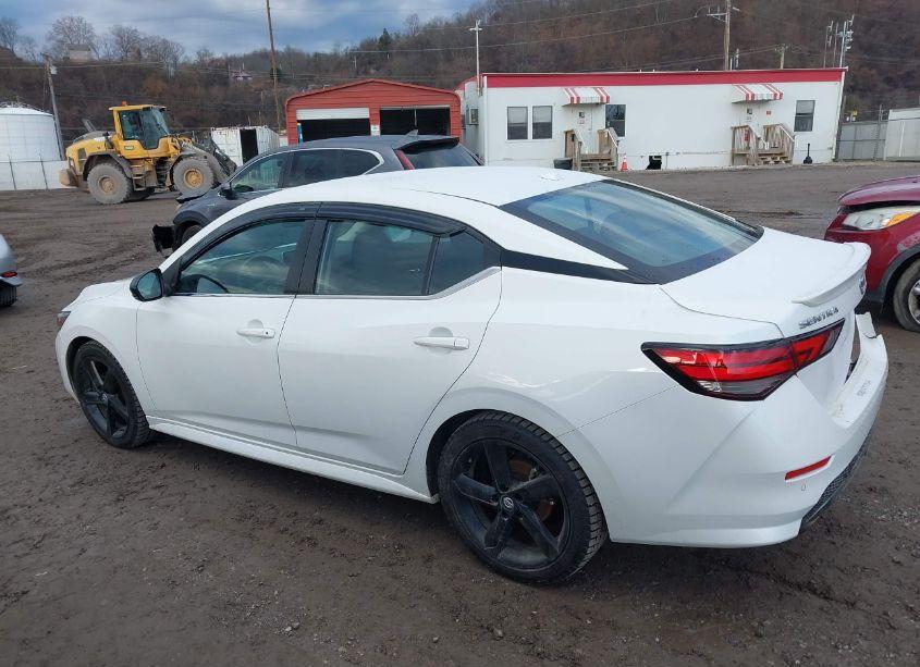 Photo 14 of 2022 Nissan Sentra SR XTRONIC CVT (VIN 3N1AB8DV9NY211278)