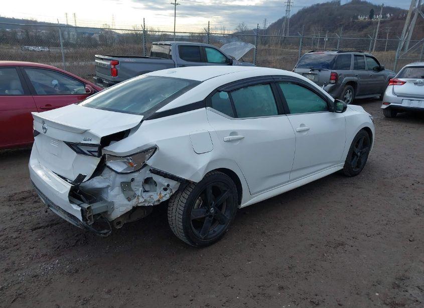 Photo 4 of 2022 Nissan Sentra SR XTRONIC CVT (VIN 3N1AB8DV9NY211278)