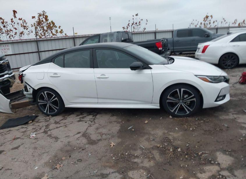 Photo 14 of 2022 Nissan Sentra SR XTRONIC CVT (VIN 3N1AB8DV9NY267270)