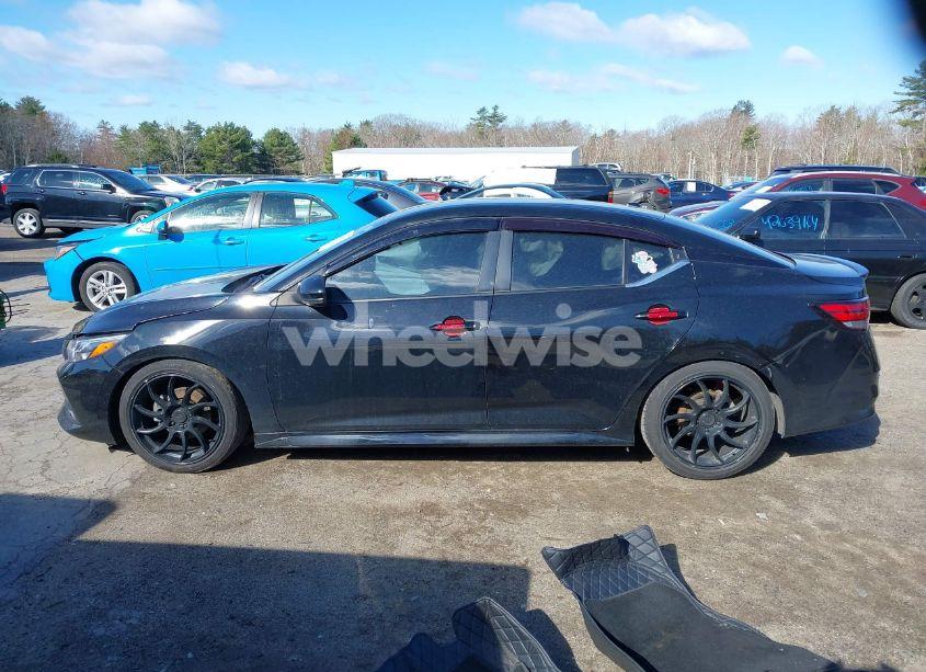 Photo 15 of 2022 Nissan Sentra SR XTRONIC CVT (VIN 3N1AB8DV9NY294758)