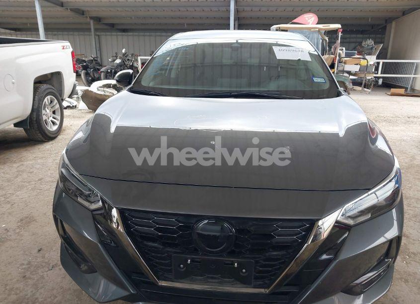 Photo 13 of 2022 Nissan Sentra SR XTRONIC CVT (VIN 3N1AB8DV9NY297935)