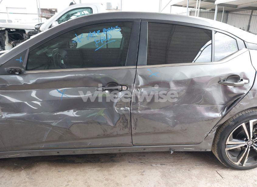 Photo 15 of 2022 Nissan Sentra SR XTRONIC CVT (VIN 3N1AB8DV9NY297935)