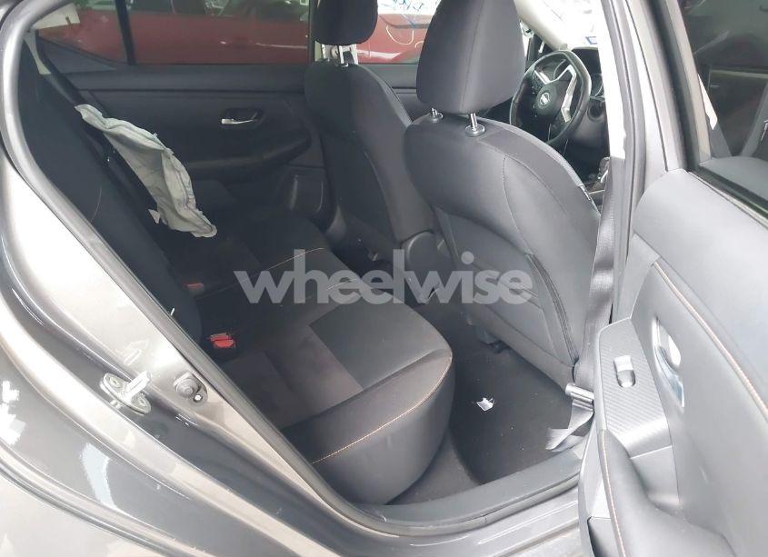 Photo 8 of 2022 Nissan Sentra SR XTRONIC CVT (VIN 3N1AB8DV9NY297935)