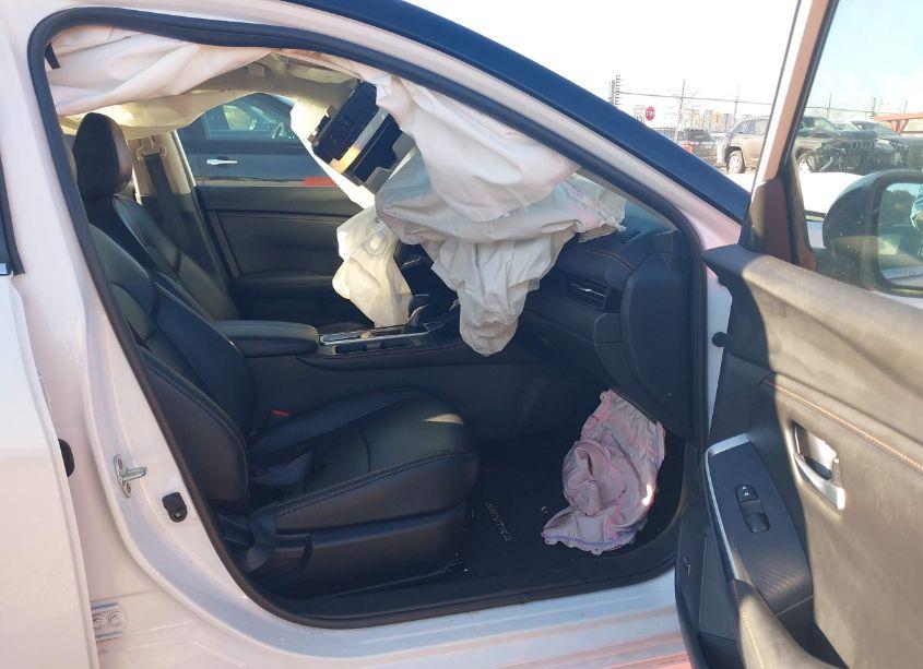 Photo 5 of 2023 Nissan Sentra SR XTRONIC CVT (VIN 3N1AB8DV9PY322187)