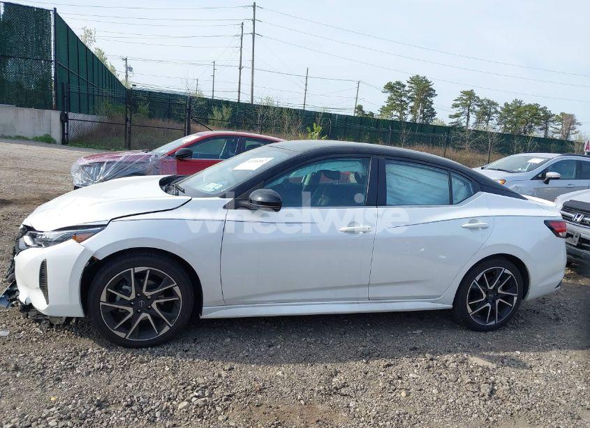 Photo 14 of 2024 Nissan Sentra SR XTRONIC CVT (VIN 3N1AB8DV9RY354172)