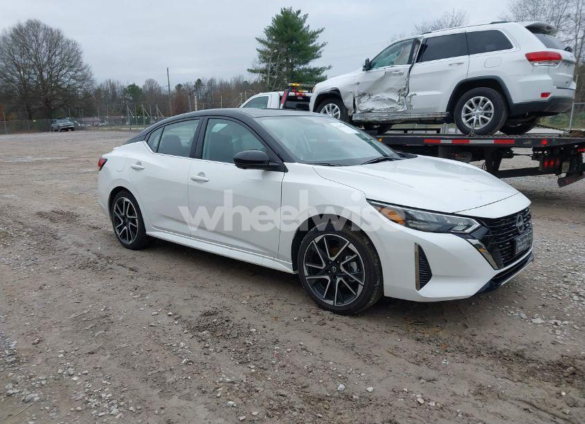 2025 Nissan Sentra SR (VIN 3N1AB8DV9SY213513) main photo