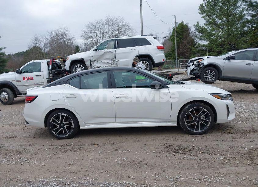 Photo 13 of 2025 Nissan Sentra SR (VIN 3N1AB8DV9SY213513)