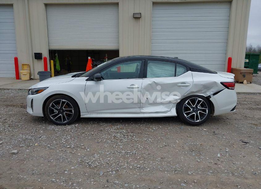 Photo 14 of 2025 Nissan Sentra SR (VIN 3N1AB8DV9SY213513)