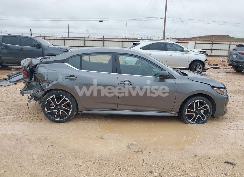 Photo 14 of 2025 Nissan Sentra SR (VIN 3N1AB8DV9SY308279)