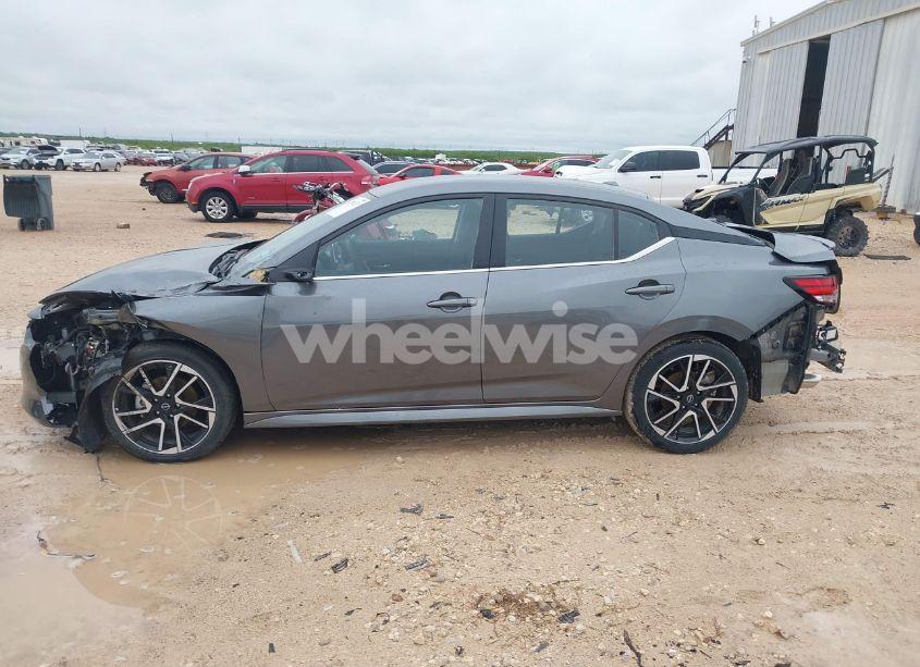 Photo 15 of 2025 Nissan Sentra SR (VIN 3N1AB8DV9SY308279)