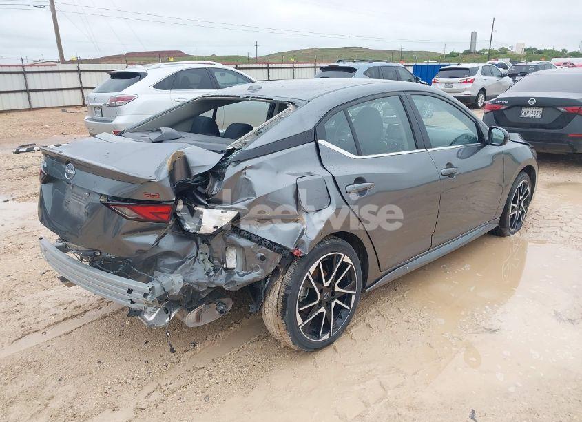 Photo 4 of 2025 Nissan Sentra SR (VIN 3N1AB8DV9SY308279)