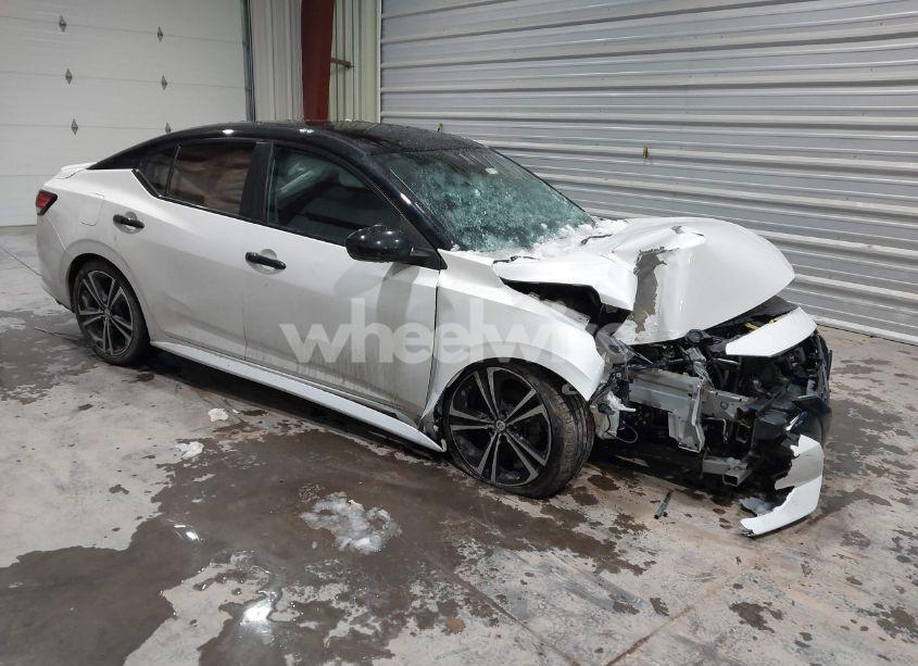 2020 Nissan Sentra SR XTRONIC CVT (VIN 3N1AB8DVXLY225798) main photo