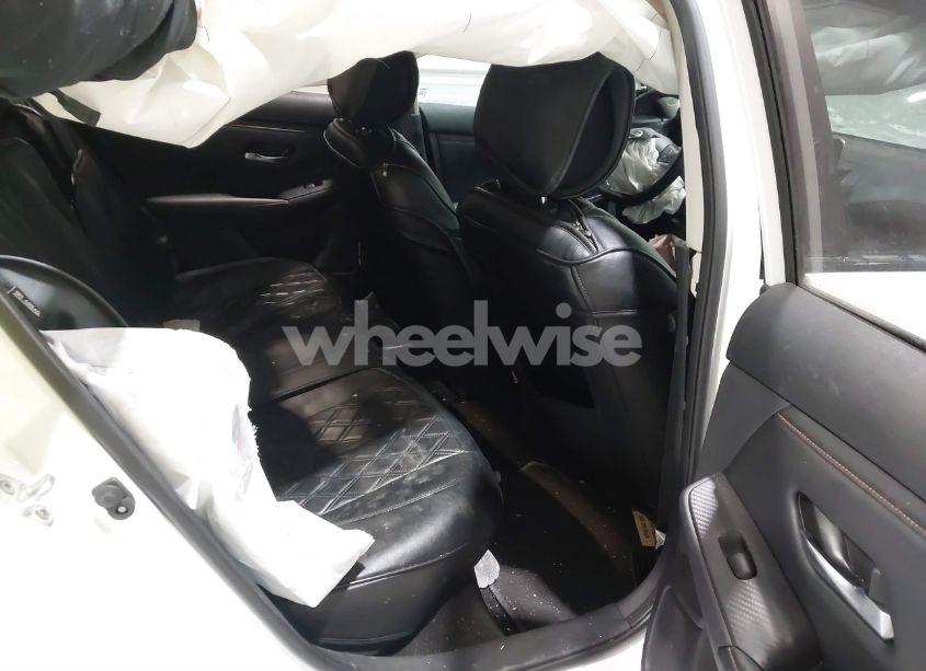 Photo 8 of 2020 Nissan Sentra SR XTRONIC CVT (VIN 3N1AB8DVXLY225798)