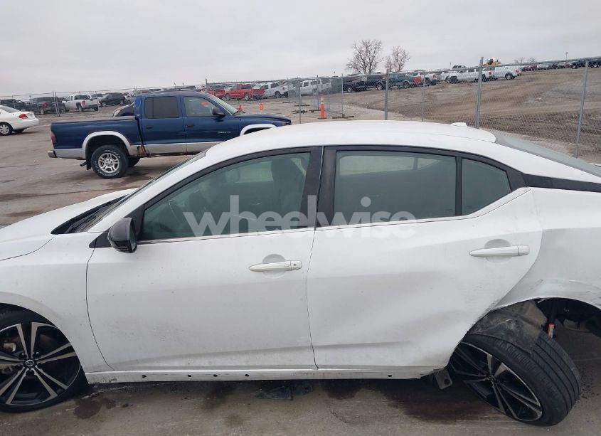 Photo 15 of 2020 Nissan Sentra SR XTRONIC CVT (VIN 3N1AB8DVXLY238566)