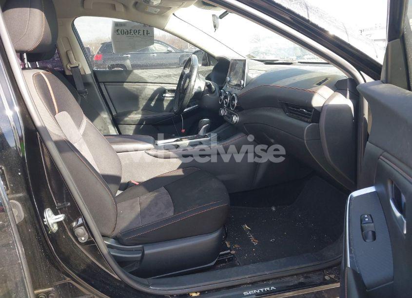 Photo 5 of 2021 Nissan Sentra SR XTRONIC CVT (VIN 3N1AB8DVXMY302090)