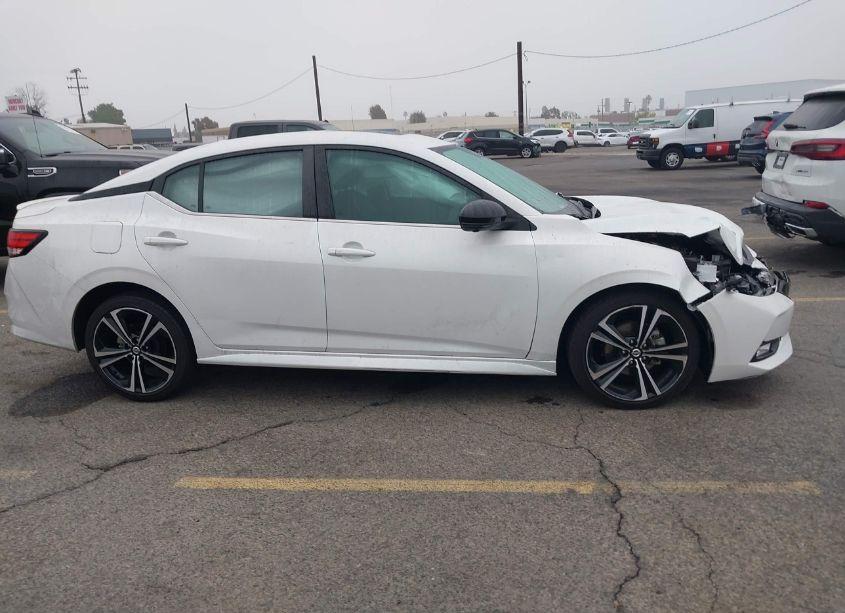 Photo 14 of 2021 Nissan Sentra SR XTRONIC CVT (VIN 3N1AB8DVXMY312053)