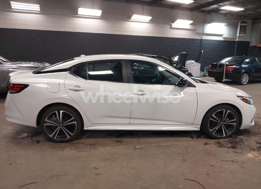 Photo 13 of 2021 Nissan Sentra SR XTRONIC CVT (VIN 3N1AB8DVXMY320878)