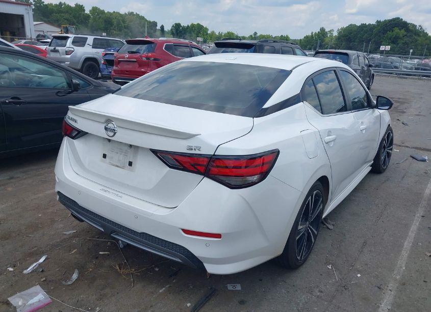 Photo 4 of 2022 Nissan Sentra SR XTRONIC CVT (VIN 3N1AB8DVXNY203271)