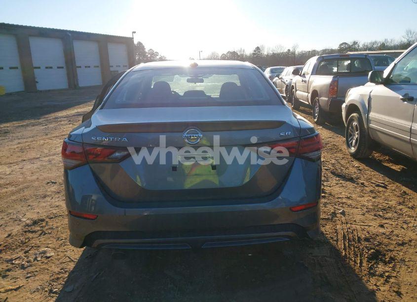 Photo 16 of 2022 Nissan Sentra SR XTRONIC CVT (VIN 3N1AB8DVXNY204212)