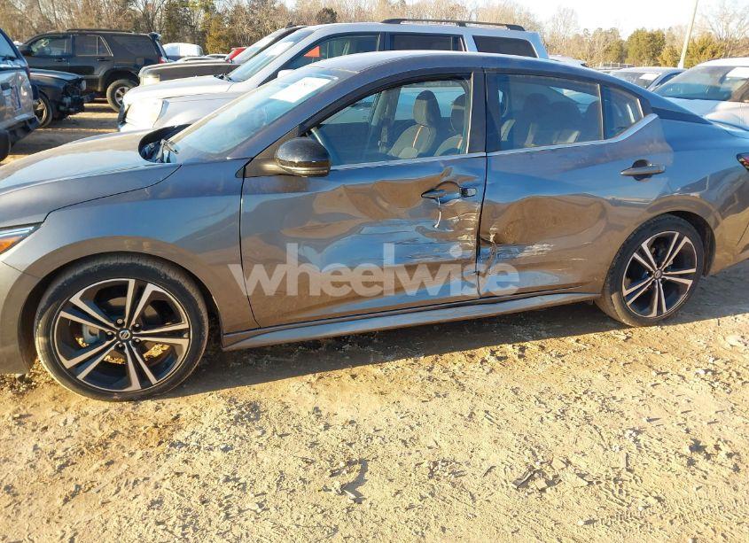 Photo 6 of 2022 Nissan Sentra SR XTRONIC CVT (VIN 3N1AB8DVXNY204212)