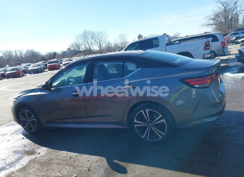 Photo 15 of 2022 Nissan Sentra SR XTRONIC CVT (VIN 3N1AB8DVXNY236979)