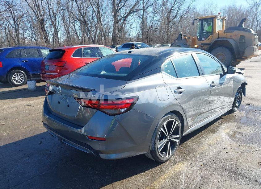 Photo 4 of 2022 Nissan Sentra SR XTRONIC CVT (VIN 3N1AB8DVXNY236979)